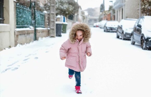 School closures full list as UK is swamped with snow in freezing cold -10C icy snap – find out if your kids are affected | The Sun