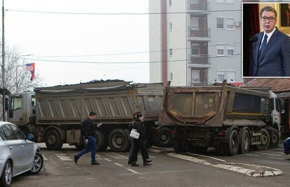 Serbia puts its troops on high alert on border