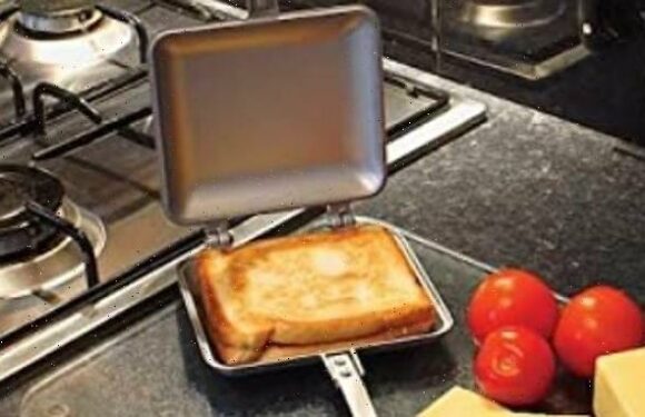 Shoppers praise this £22.99 stove-top toastie maker