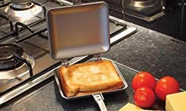 Shoppers praise this £22.99 stove-top toastie maker