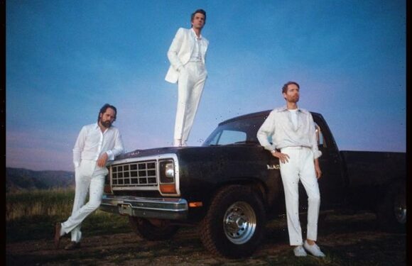 The Killers Announce Intimate Late-Night Show In Sydney