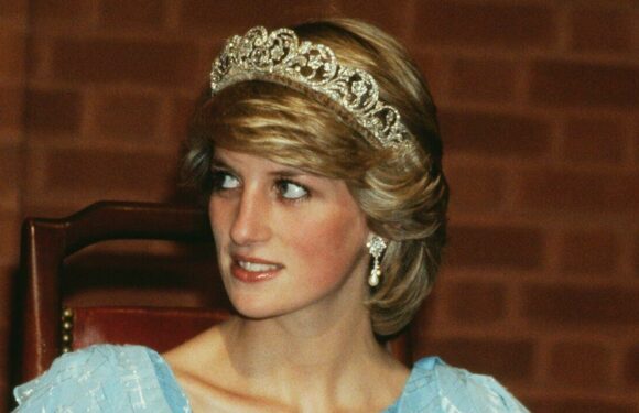Three famous tiaras that don’t actually belong to the Royal Family