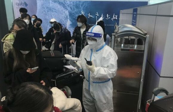 US to weigh new COVID rules for travellers from China