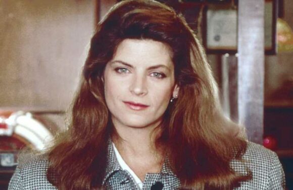 Who was Kirstie Alley and what was her cause of death? | The Sun