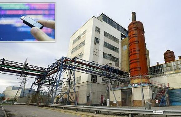 Worker fired after dropping USB sticks with classified information