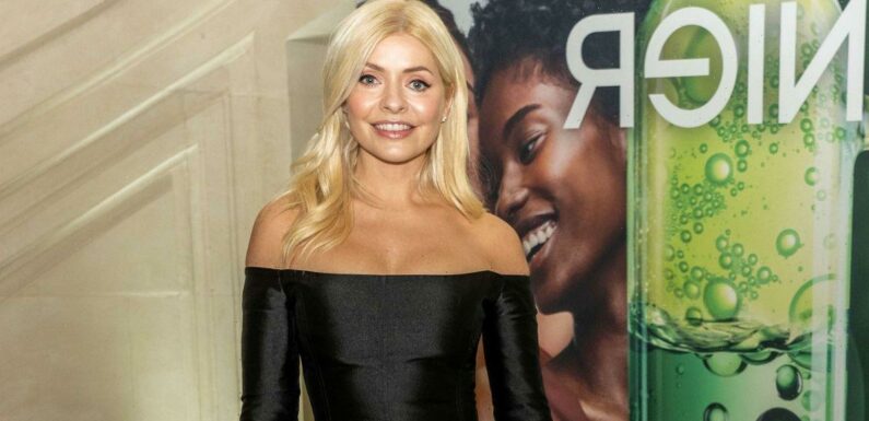 Working mum Holly Willoughby goes straight from son’s nativity play to glam Paris event