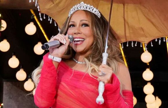 'Stale and irrelevant' Mariah Carey is 'stuck in a time capsule' & has wardrobe malfunctions because of  tight dresses | The Sun