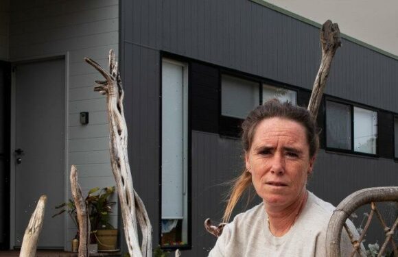 ‘People are at breaking point’: Still waiting for a home in Mallacoota