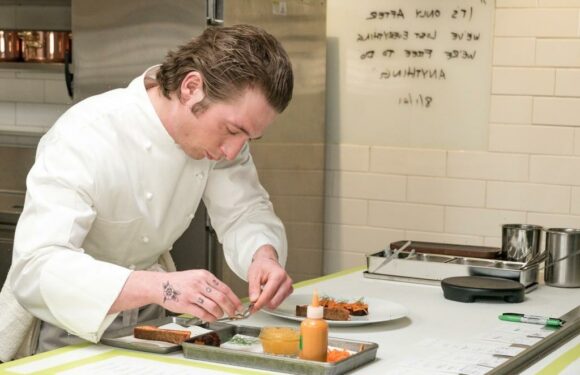‘The Bear’ Star Jeremy Allen White On Working On The Line And Finding The Right Recipe For The Kitchen Industry