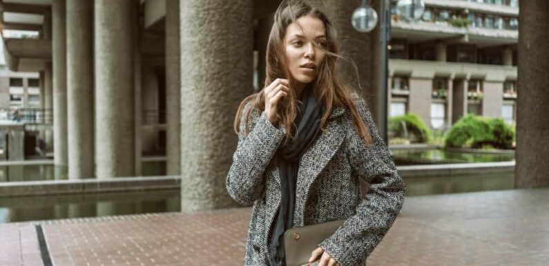 17 French Girl-Approved Tweed Jackets That Are So Trendy