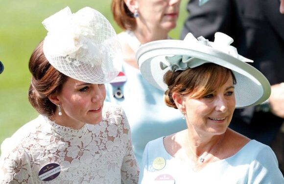 8 times Princess Kate and mum Carole Middleton proved they were mother-daughter goals