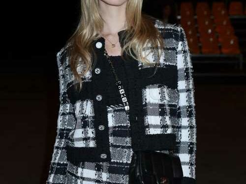 “Apple Martin went to the Chanel show at Paris Fashion Week” links