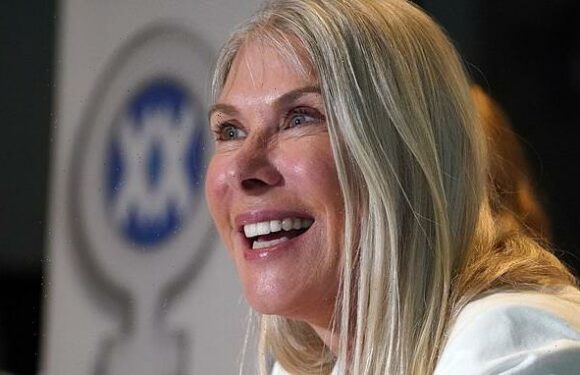 A quarter of children can't swim a length of a pool by 11