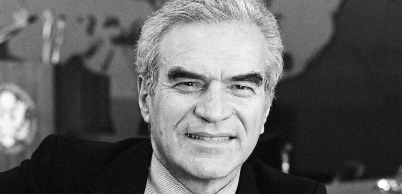 Bernard Kalb Dies: Veteran TV Journalist & Author Was 100