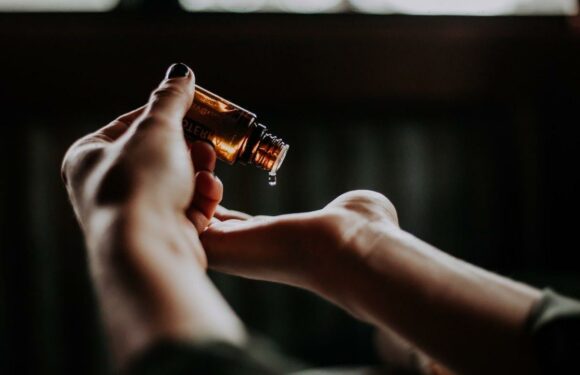 Best CBD Oil for Pain: 9 Products to Be Pain-Free in 2023