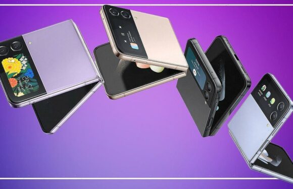 Best Galaxy Z Flip 4 deals: Get £150 off, and that’s not all