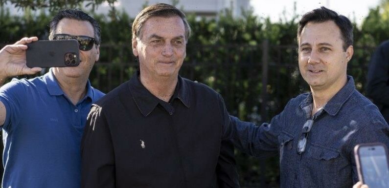 Bolsonaro applies for visa to stay longer in the US