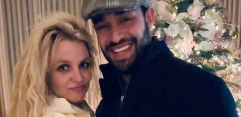Britney Spears Allegedly Acting ‘Manic’ at Restaurant, Sam Asghari Storming Off Without Her