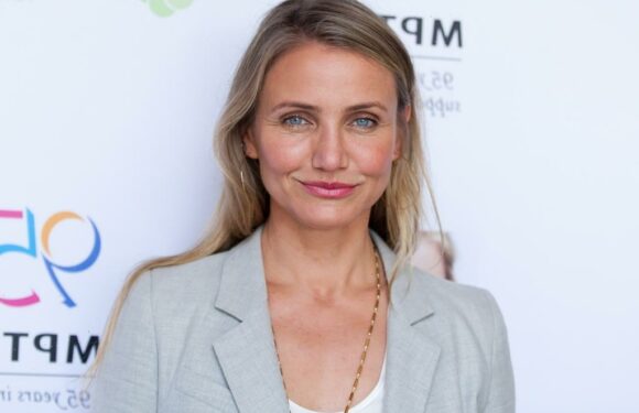 Cameron Diaz Credits Her Signature Glow to These No-Fuss Merit Beauty Products That Start at $24