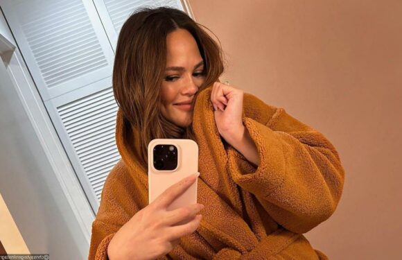 Chrissy Teigen Needs Fans; Advice on Waxing Down There While Pregnant