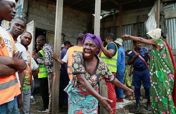 Congo police bulldoze illegal market ahead of Pope's visit to Kinshasa