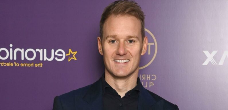 Dan Walker confesses he had front tooth smashed in in altercation with brother
