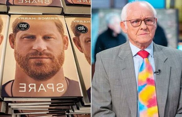 Dickie Arbiter asks Harry for apology over 'misattributed quote'