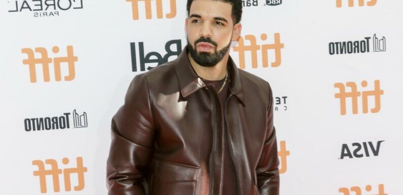 Drake Brags About Privilege of Having Access to ‘Clean’ Private Bathrooms in Bizarre Post