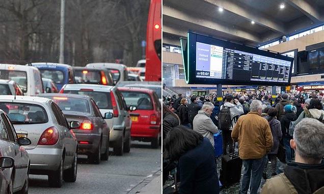 Drivers warned of road chaos after highway workers plan to strike