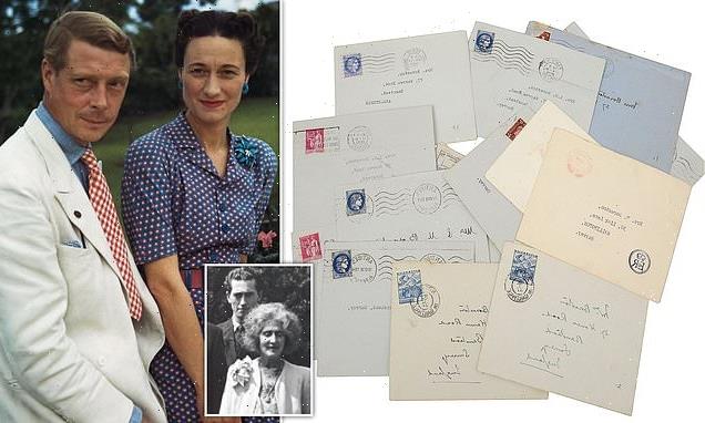 Edward VIII's bitter letters to royal fan emerge for sale