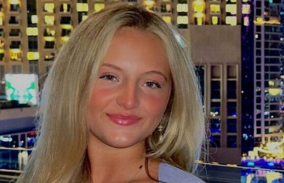 Emmerdales Daisy Campbell fans in awe as she unveils tan lines on Dubai trip