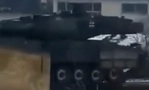 Germany's Leopard-2 tanks begin to roll towards the Ukraine