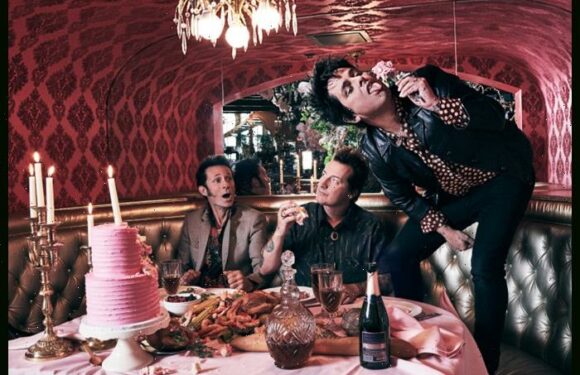 Green Day Share Previously Unreleased Cover Of Elvis Costello's 'Alison'