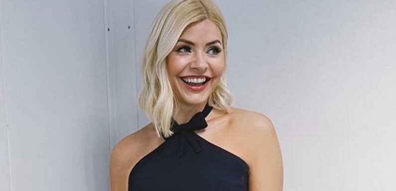 Holly Willoughby shows off killer figure in tight dress for Dancing on Ice