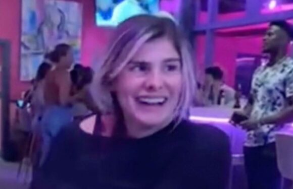 I got hot at dinner so I took off my shirt – I had a cute bralette on but people can’t believe I didn’t get kicked out | The Sun