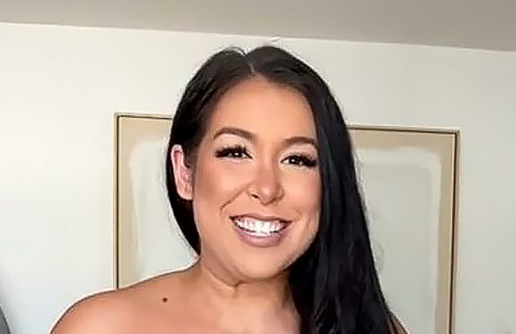 I’m a size 16 and tried Kim Kardashian's Skims swim – it gave 'mama belly deliciousness,' I felt like a goddess | The Sun