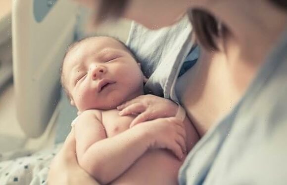Internet slams mum's hippy dippy' baby name