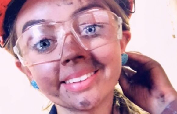 I'm a female coal miner – people call me a 'beauty queen' when they see my transformation out of work clothes | The Sun
