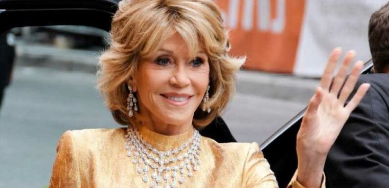 Jane Fonda To Make Thousands From Auctioning Personal Art Collection