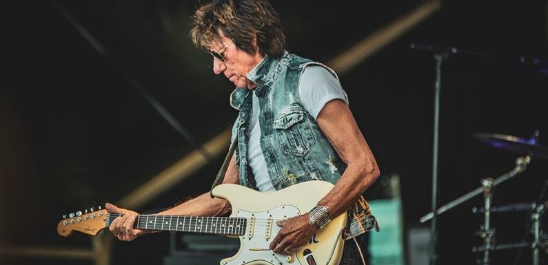 Jeff Beck, One of the Guitar Masters of the Rock Era, Dies at 78