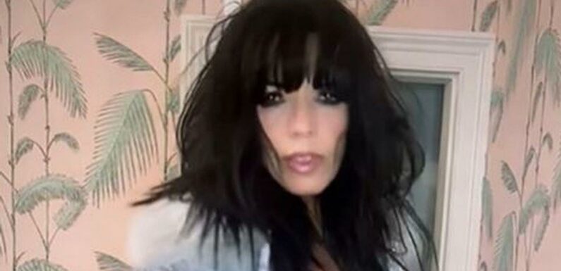 Jenny Powell, 54, told she looks 20 as she dons mini skirt and crop top in new video