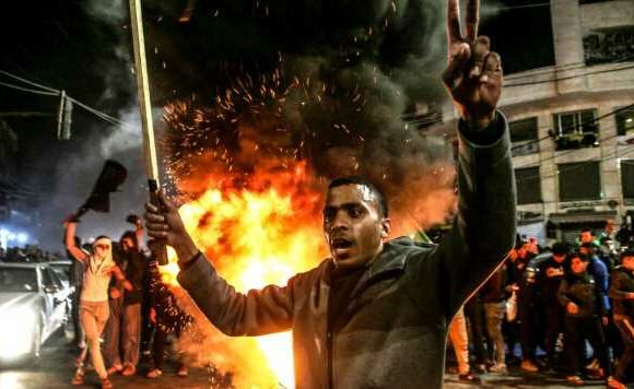 Jerusalem synagogue gunman ‘shot at woman giving CPR to dying husband’