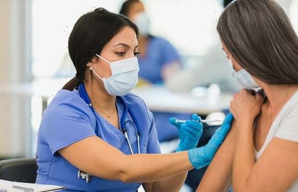 Just 4 in 10 frontline NHS staff have had the flu vaccine this winter