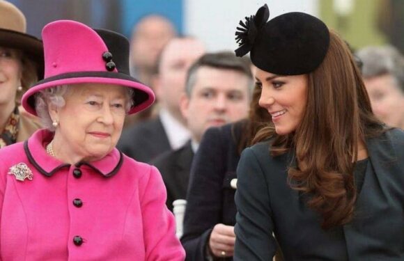 Kate Middletons parenting fears were solved by emotional chat with Queen