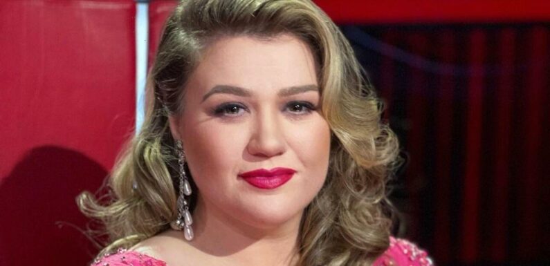 Kelly Clarksons Stalker Thrown in Jail for Violating Restraining Order