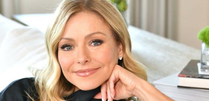 Kelly Ripa describes being asked to leave from work during latest show