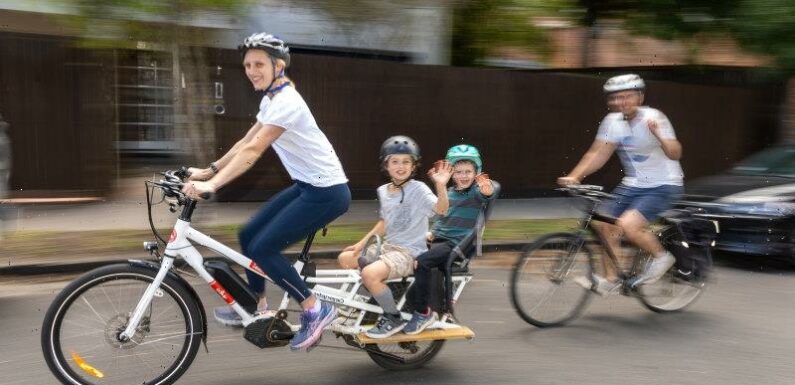 Kids but no car: Meet one of the rarest families in Melbourne