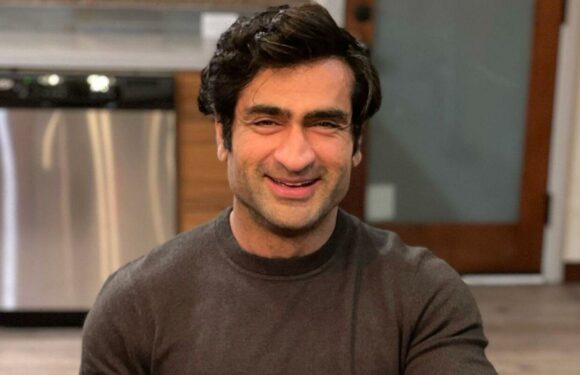 Kumail Nanjiani Found Stand-Up Comedy Unpleasant Early in His Career