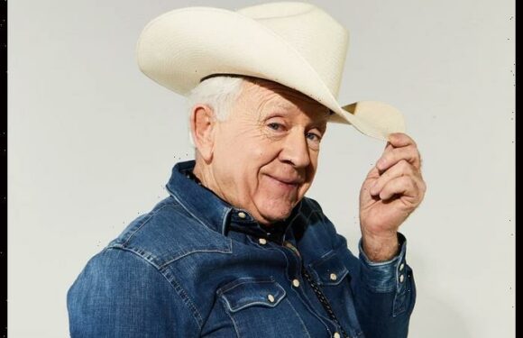 Leslie Jordan Tribute Show To Feature Eddie Vedder, Maren Morris & More