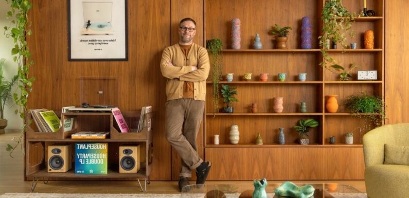 Make Pottery With Seth Rogen At His AirBnb for Only $42 a Night